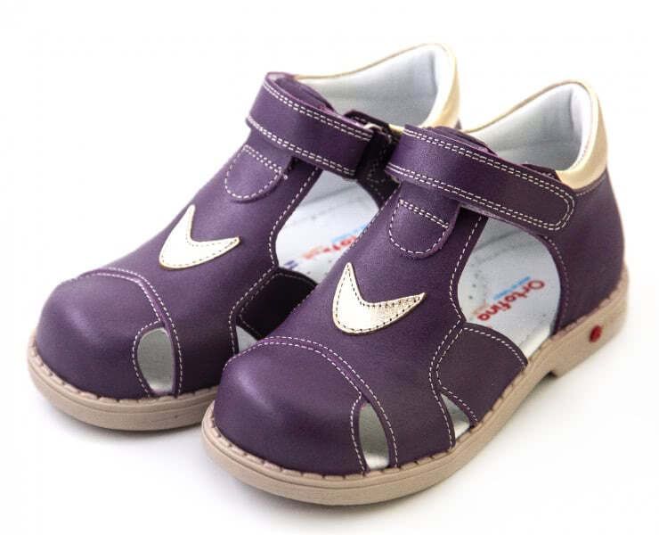 Закриті дитячі ортопедичні сандалі на липучках Ortofina 230-04