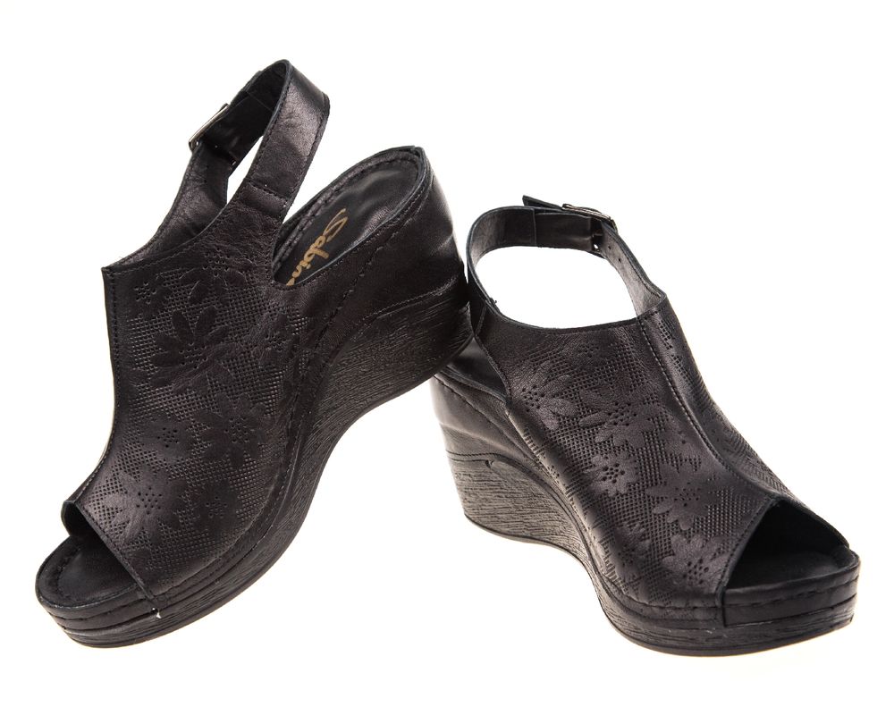 Жіночі сандалі Sabine 821 чорного кольору - Для роботи на ногах, Чорний колір