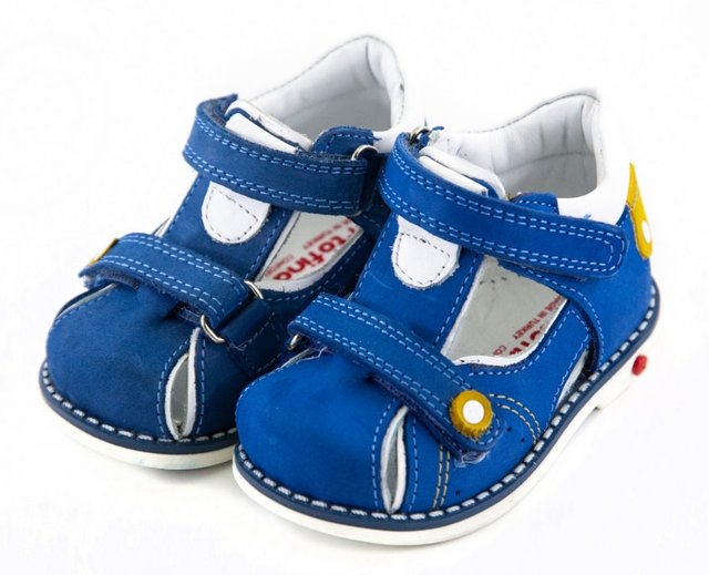 Дитячі шкіряні ортопедичні сандалі для хлопчика Ortofina 127-08 - , Синій колір